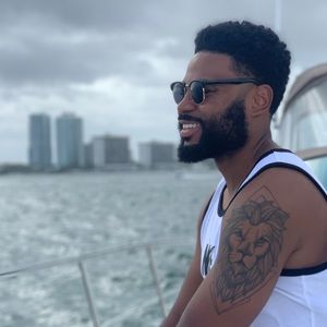 Meet your Posher, Joseph